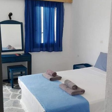 Lagada Beach Economy Hotel Adamantas  Exterior photo